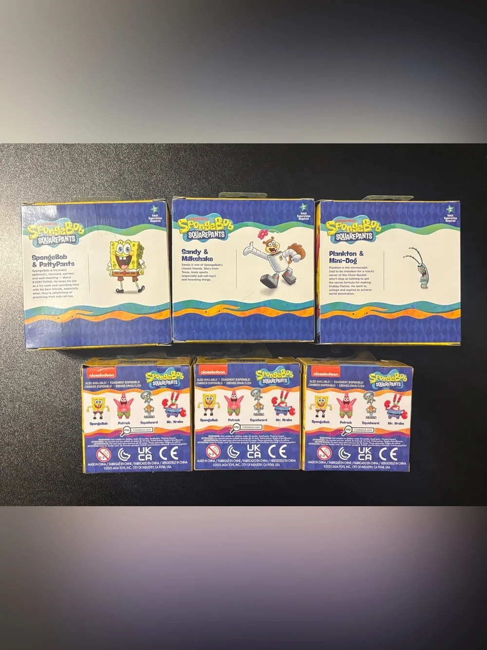 SpongeBob Squarepants Figure Set in Yellow, Red, Green, Pink and Blue